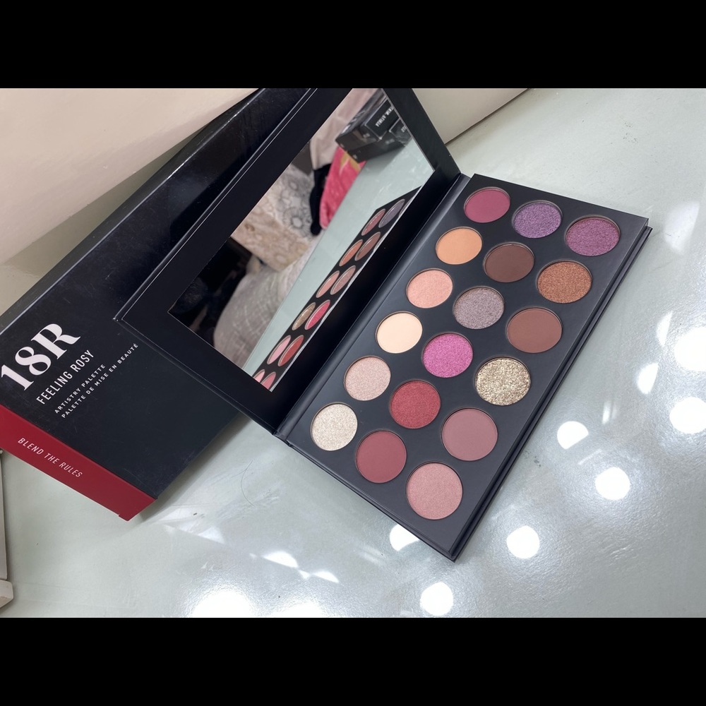 COPY - New makeup pallet!
